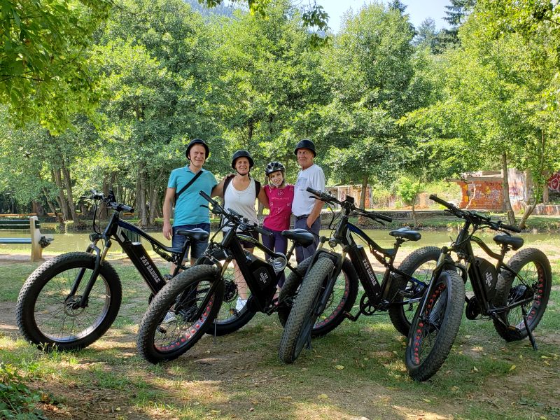 Sarajevo Ilidza ebike tour ride -  group photo